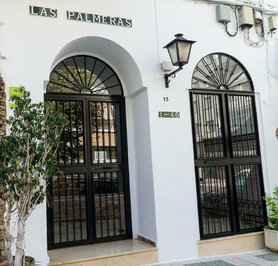 Palmeras 31 Menyber Apartment Nerja Exterior photo